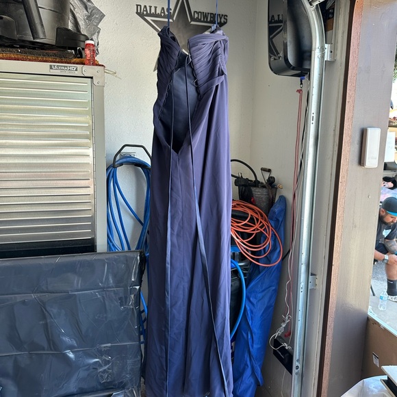 Dress - Picture 2 of 3